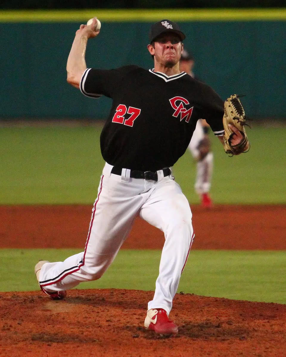 Chase Plymell pitching for the Mules