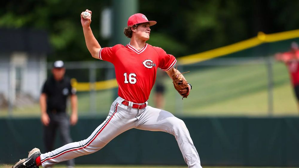 Jack Scott pitching for the Mules